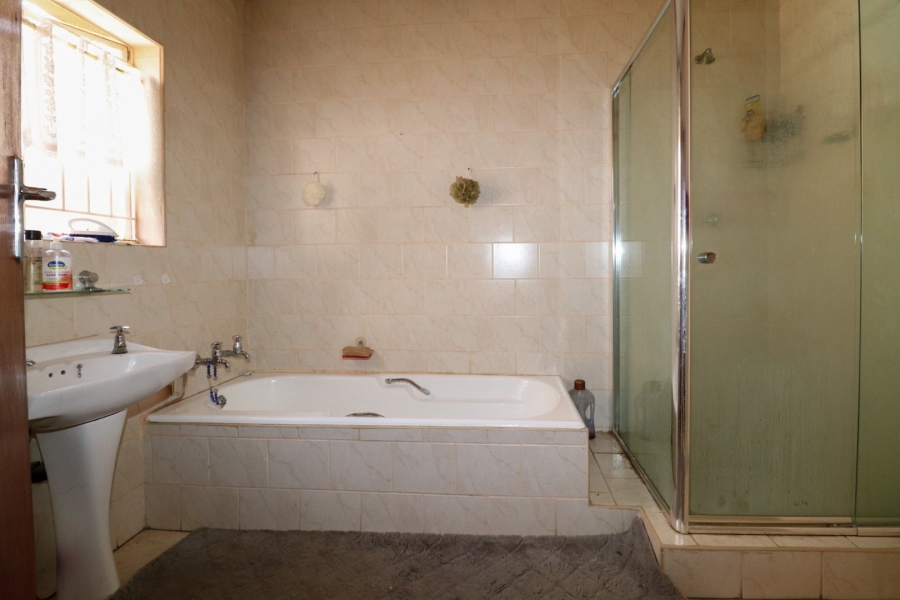 2 Bedroom Property for Sale in Stilfontein Ext 4 North West